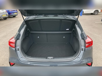 Used Kia XCeed 2025 for sale - 76263161: Photo 4