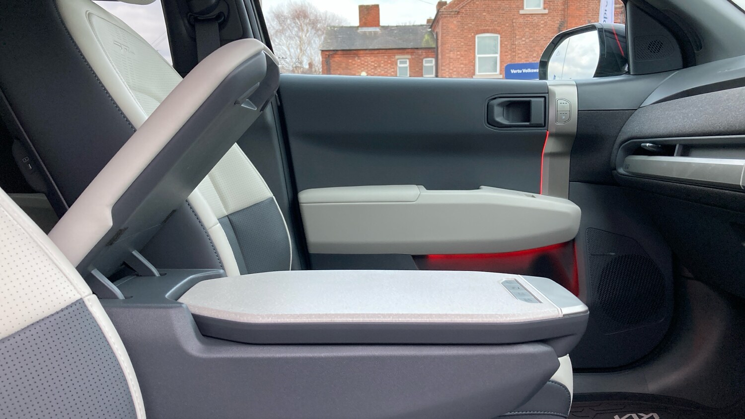 Used Kia EV3 2025 for sale - 78012589: Photo 28