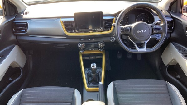 Used Kia Stonic 2023 for sale - 76143046: Photo 10