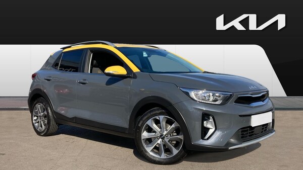 Used Kia Stonic 2023 for sale - 76143046: Photo 1
