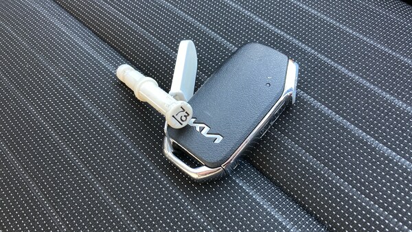 Used Kia Stonic 2023 for sale - 76143046: Photo 20