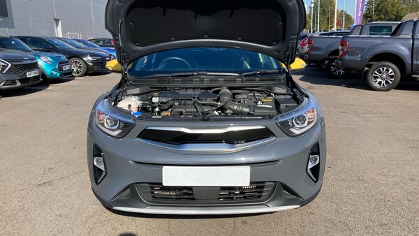 Used Kia Stonic 2023 for sale - 76143046: Photo 8