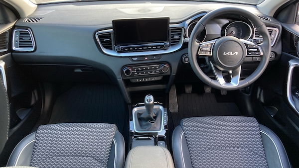Used Kia Ceed 2025 for sale - 76207640: Photo 10
