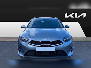 Used Kia Ceed 2025 for sale - 76207640: Photo 3