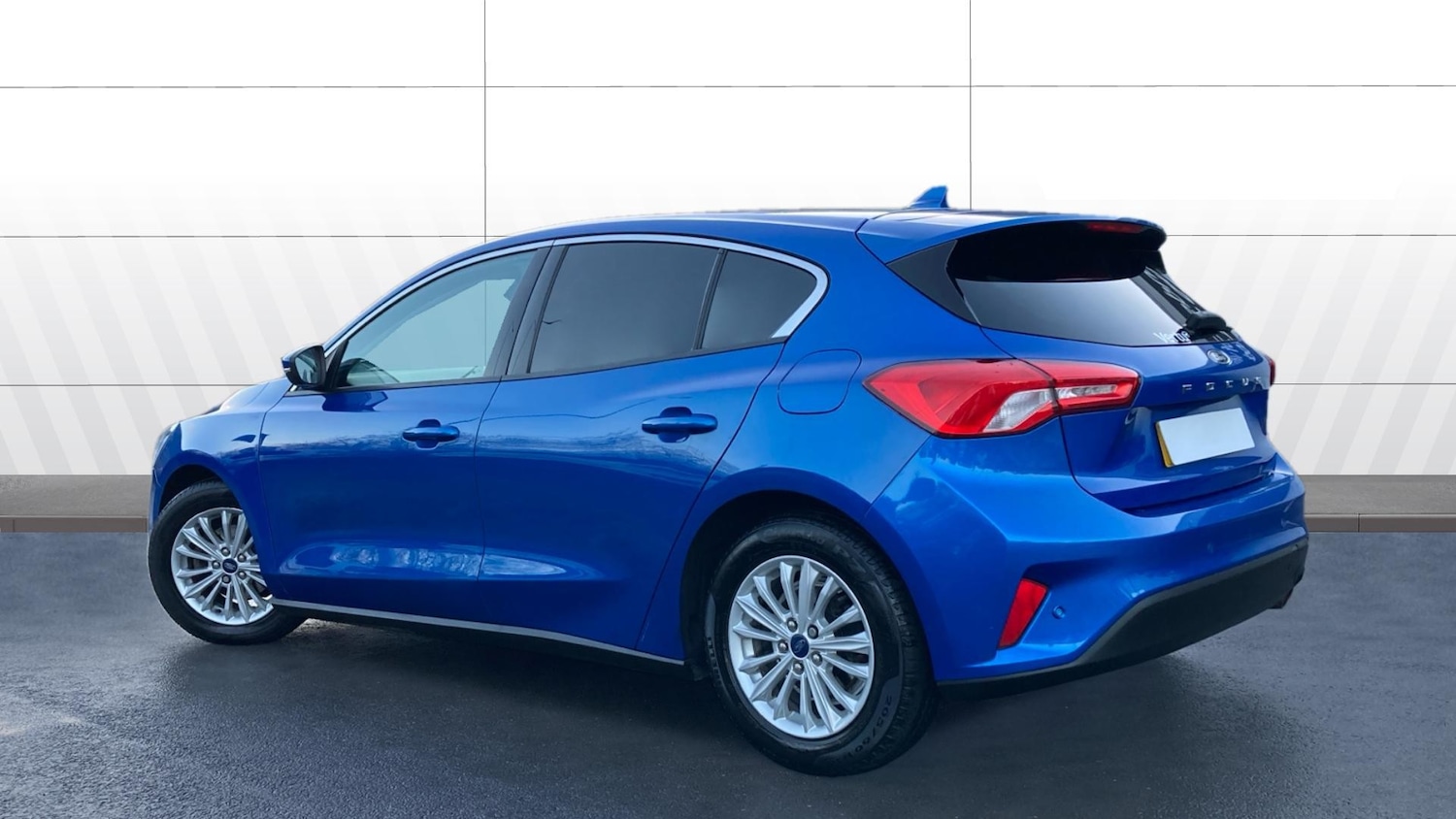 Used Ford Focus 2018 for sale - 76720424: Photo 2