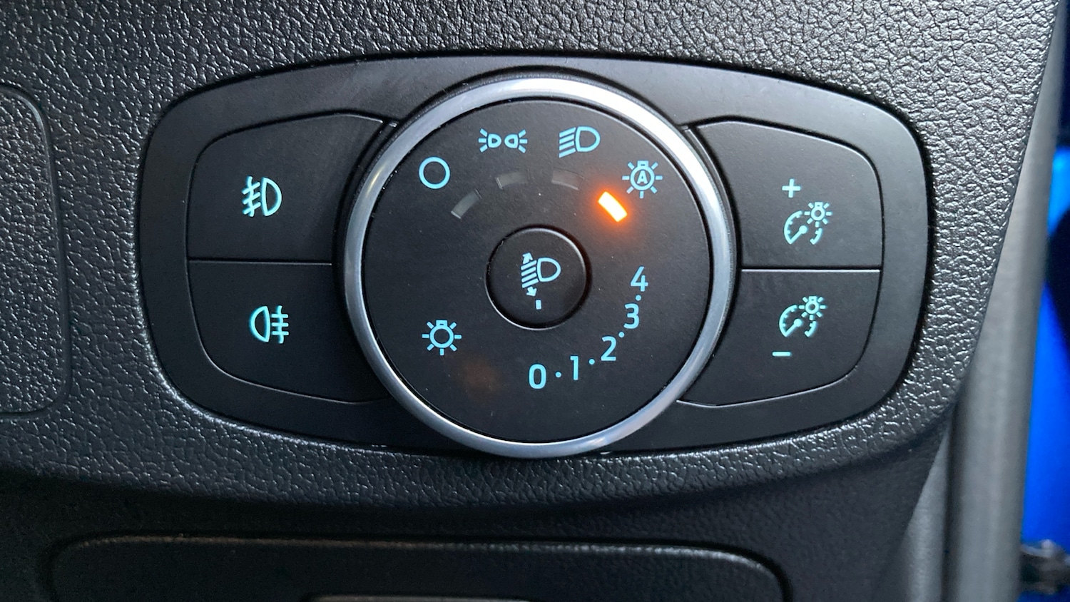 Used Ford Focus 2018 for sale - 76720424: Photo 44