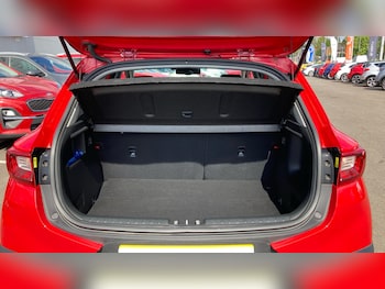 Used Kia Stonic 2023 for sale - 78367550: Photo