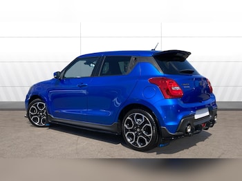 Used Suzuki Swift 2020 for sale - 79357124: Photo
