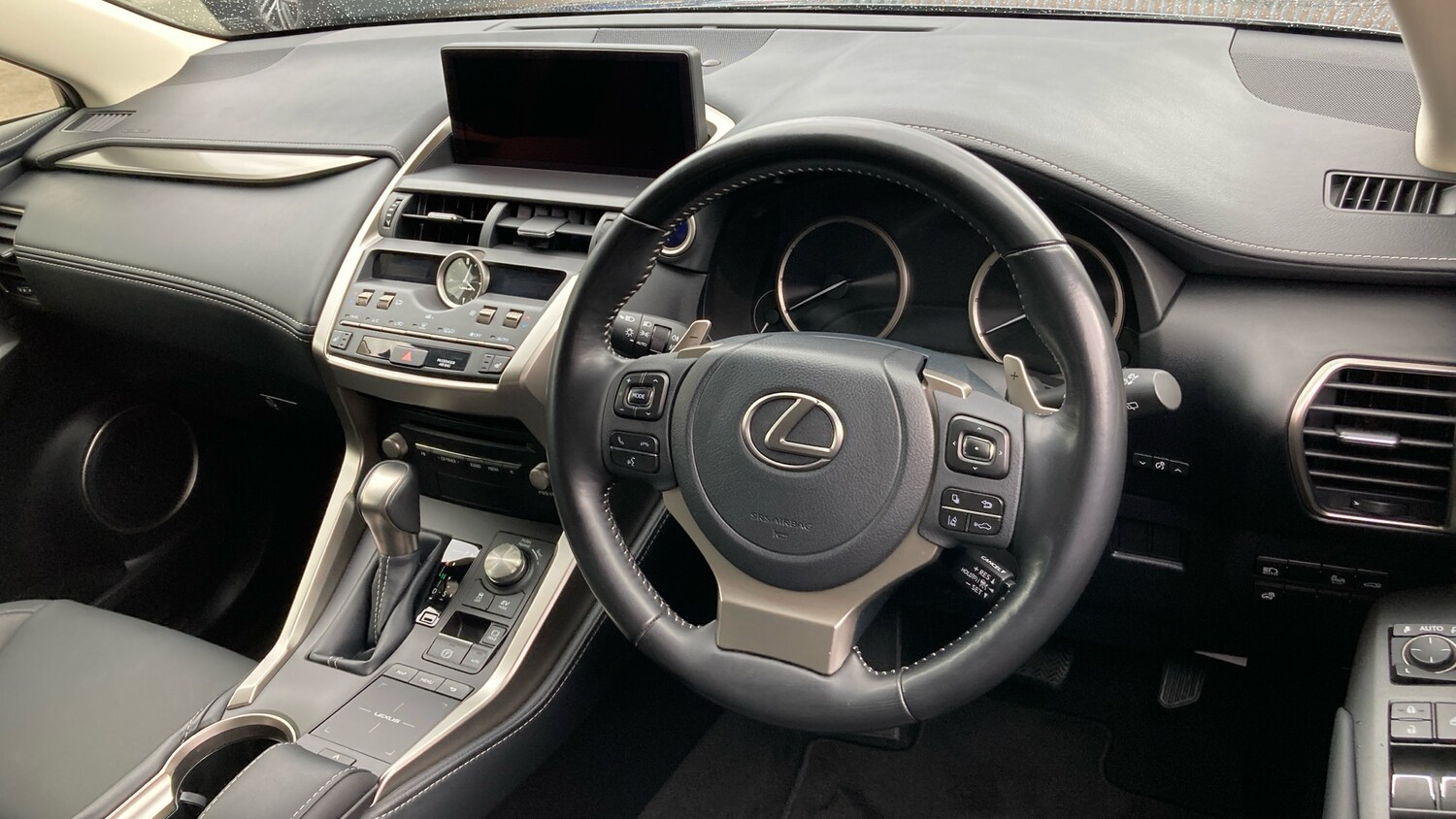 Used Lexus NX 2021 for sale - 75997268: Photo 11