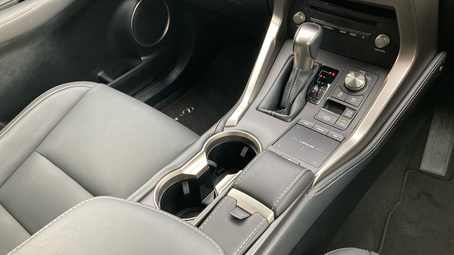 Used Lexus NX 2021 for sale - 75997268: Photo 27