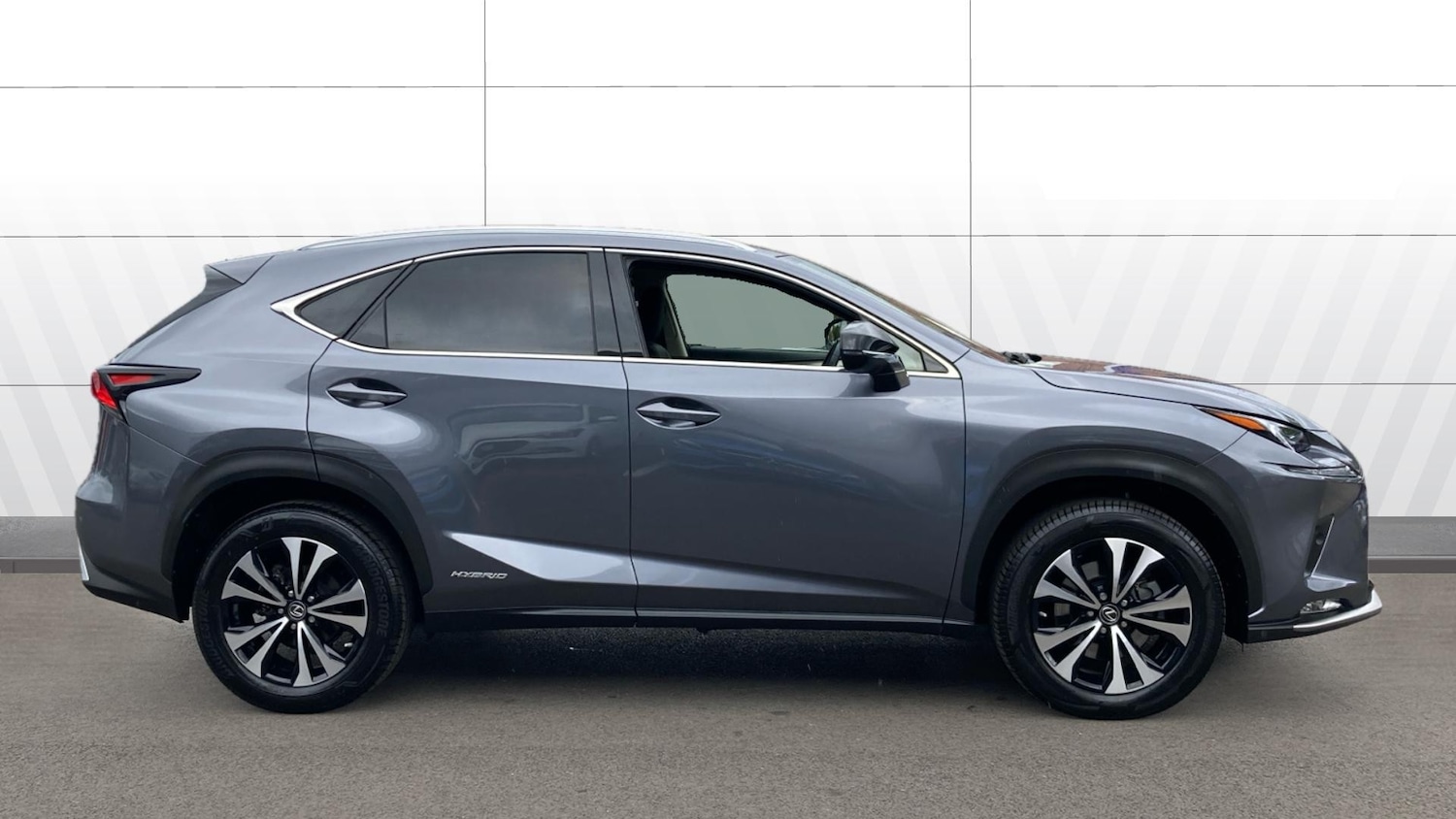 Used Lexus NX 2021 for sale - 75997268: Photo 5