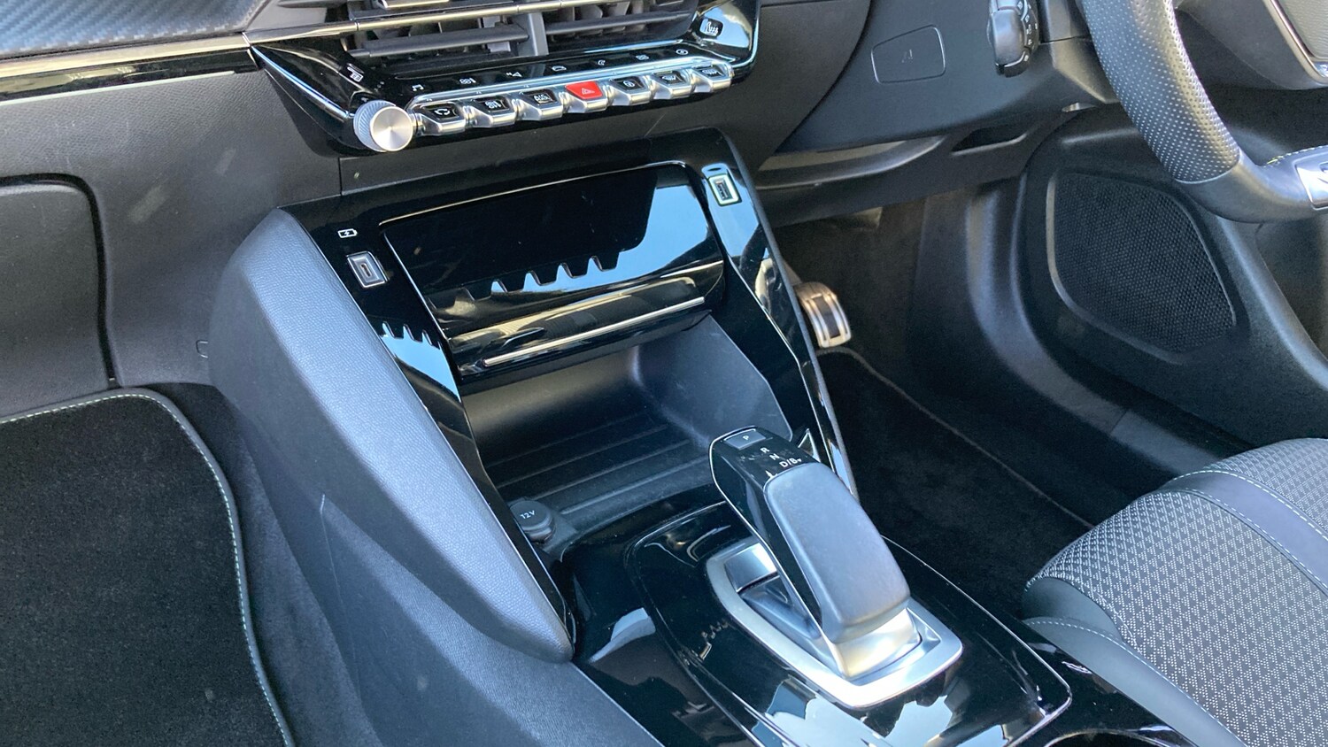 Used Peugeot 2008 2021 for sale - 77801894: Photo 13