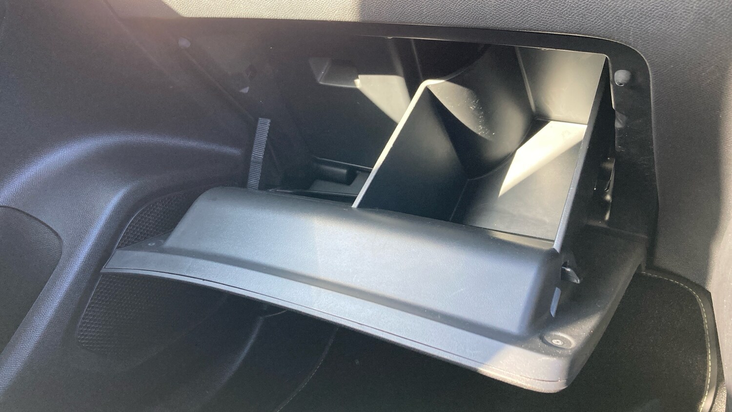 Used Peugeot 2008 2021 for sale - 77801894: Photo 19