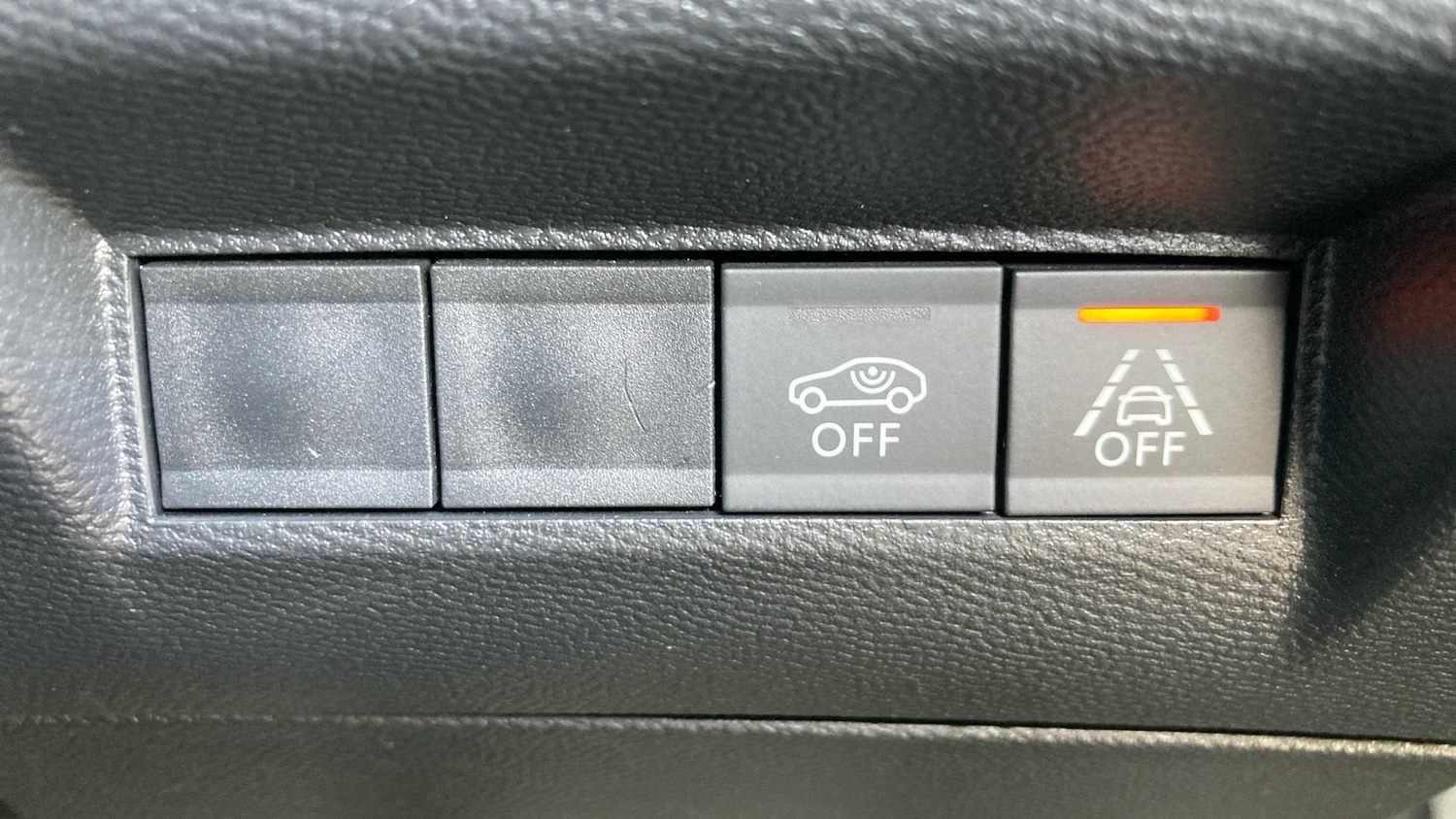 Used Peugeot 2008 2021 for sale - 77801894: Photo 45