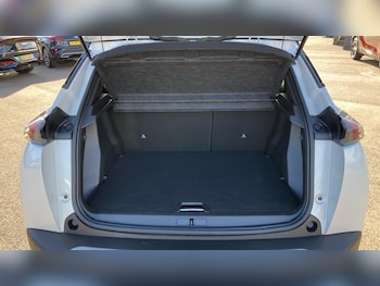 Used Peugeot 2008 2021 for sale - 77801894: Photo