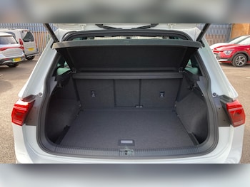 Used Volkswagen Tiguan 2022 for sale - 78237140: Photo