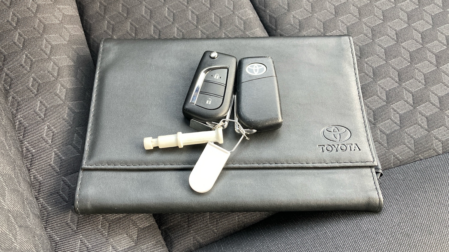 Used Toyota Yaris 2022 for sale - 77781401: Photo 19