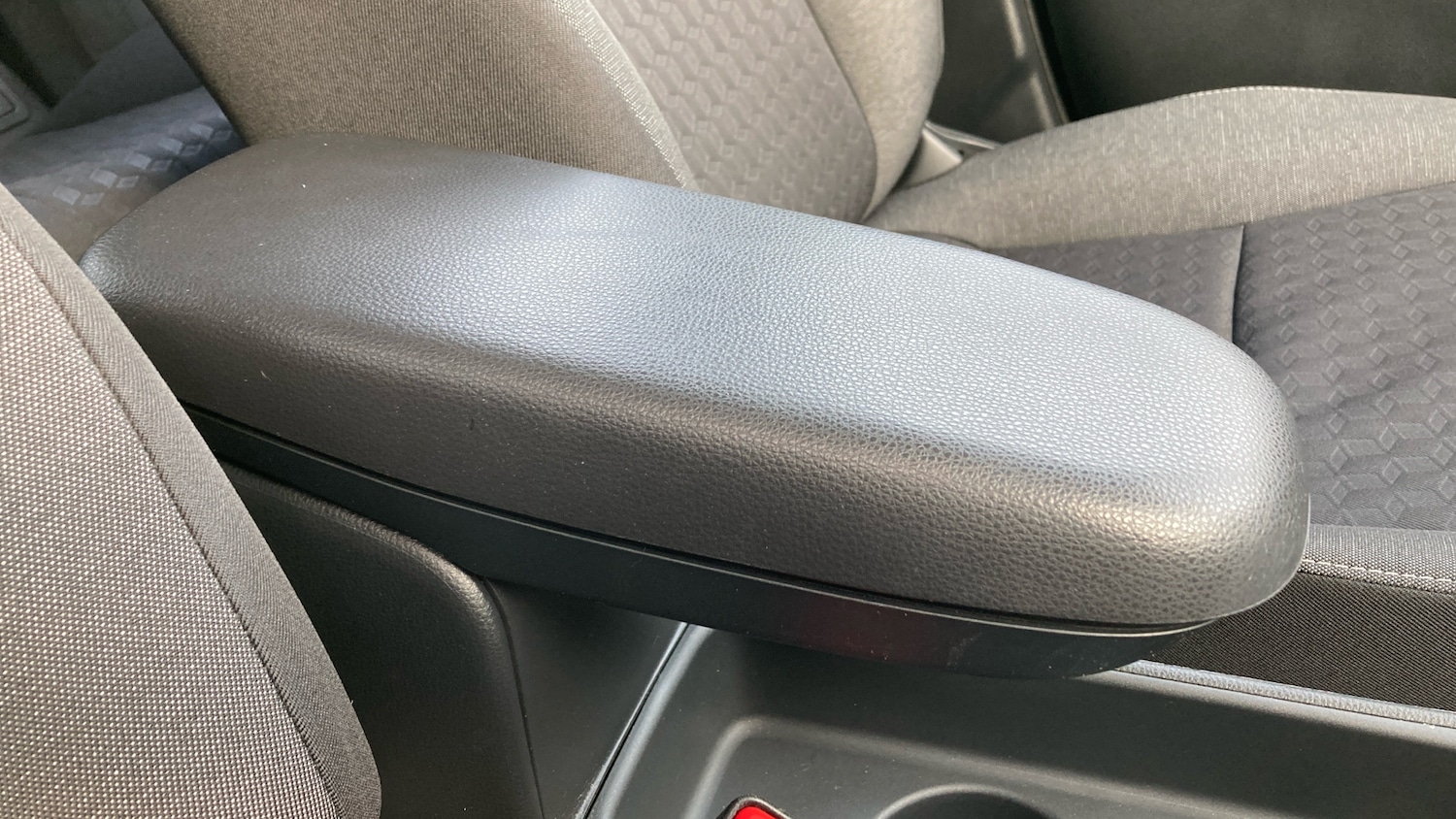 Used Toyota Yaris 2022 for sale - 77781401: Photo 24