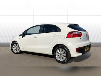 Used Kia Rio 2015 for sale - 79500834: Photo