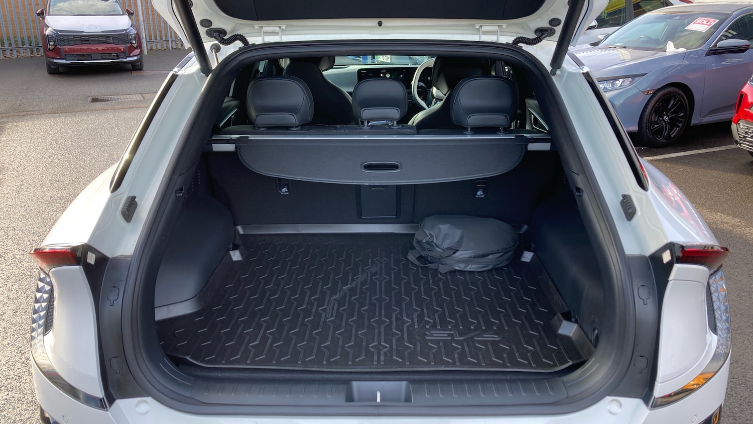 Used Kia EV6 2025 for sale - 77687865: Photo 4