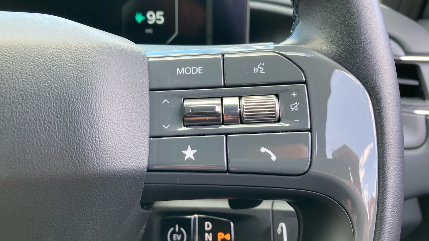 Used Kia EV9 2024 for sale - 76908443: Photo 45