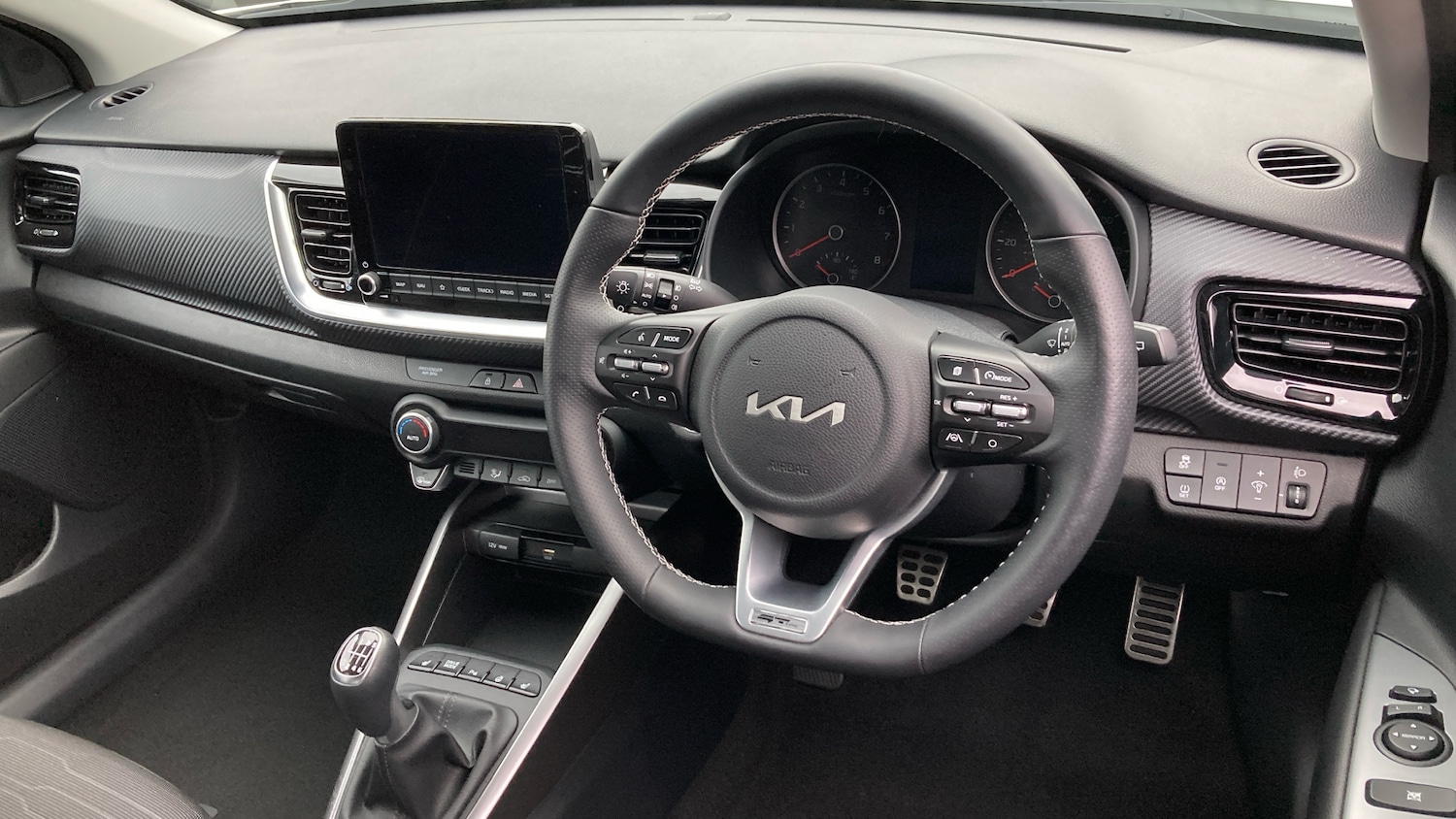 Used Kia Stonic 2023 for sale - 76428564: Photo 11