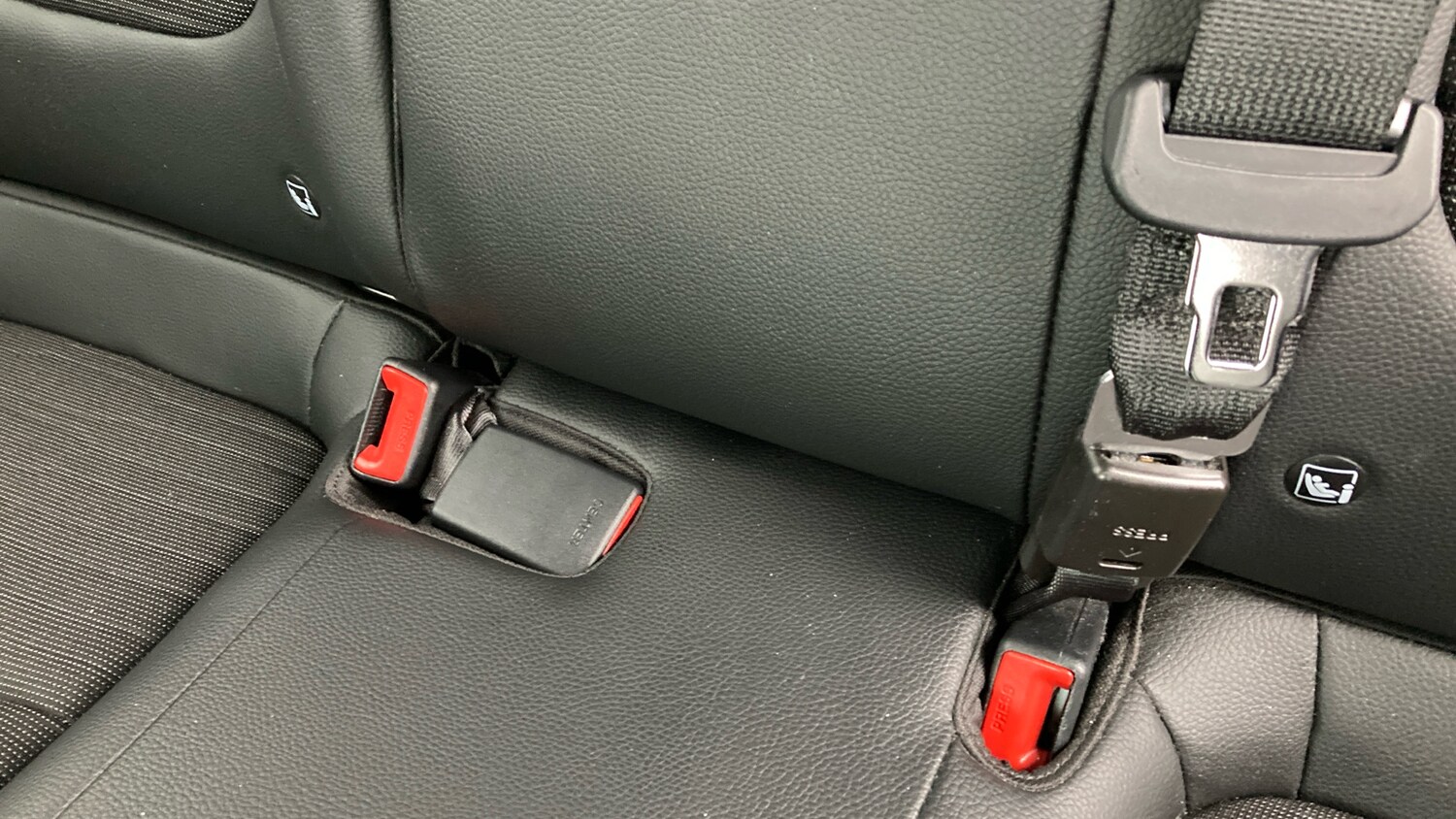 Used Kia Stonic 2023 for sale - 76428564: Photo 17