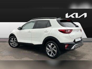 Used Kia Stonic 2023 for sale - 76428564: Photo