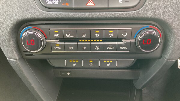 Used Kia XCeed 2025 for sale - 76253895: Photo 32