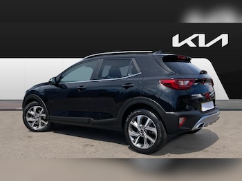 Used Kia Stonic 2023 for sale - 79243712: Photo