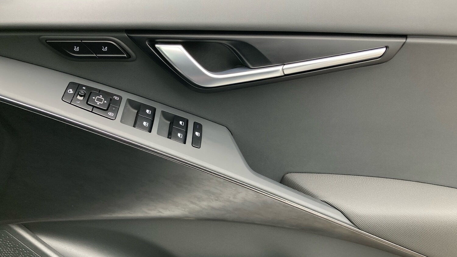 Used Kia Niro 2025 for sale - 76287870: Photo 24