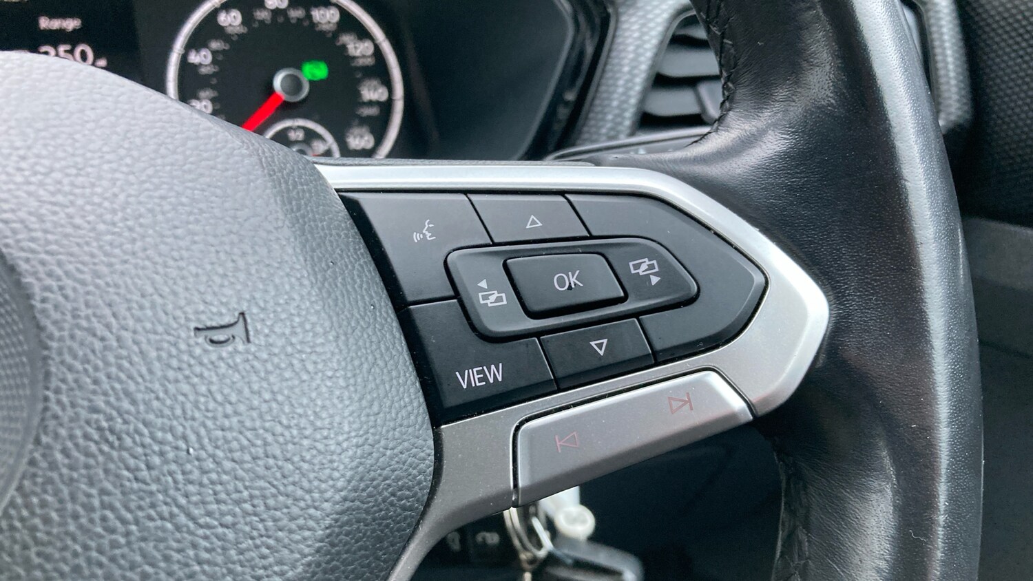 Used Volkswagen T-Cross 2020 for sale - 77760504: Photo 18