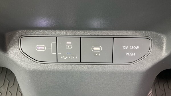Used Kia EV3 2025 for sale - 76183132: Photo 28