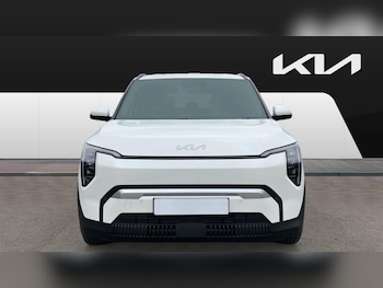 Used Kia EV3 2025 for sale - 76183132: Photo 3