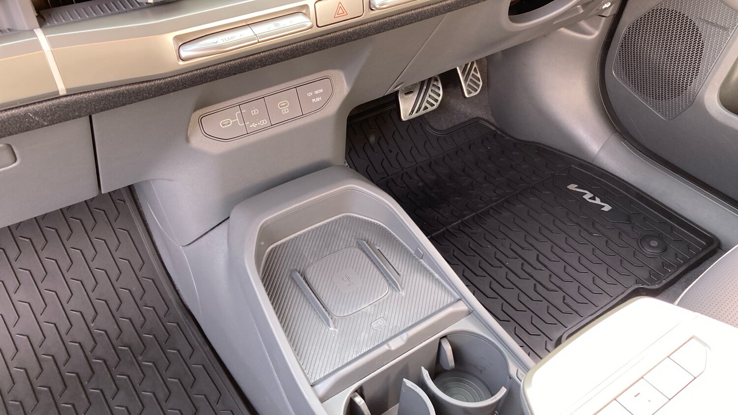 Used Kia EV3 2025 for sale - 76045357: Photo 13