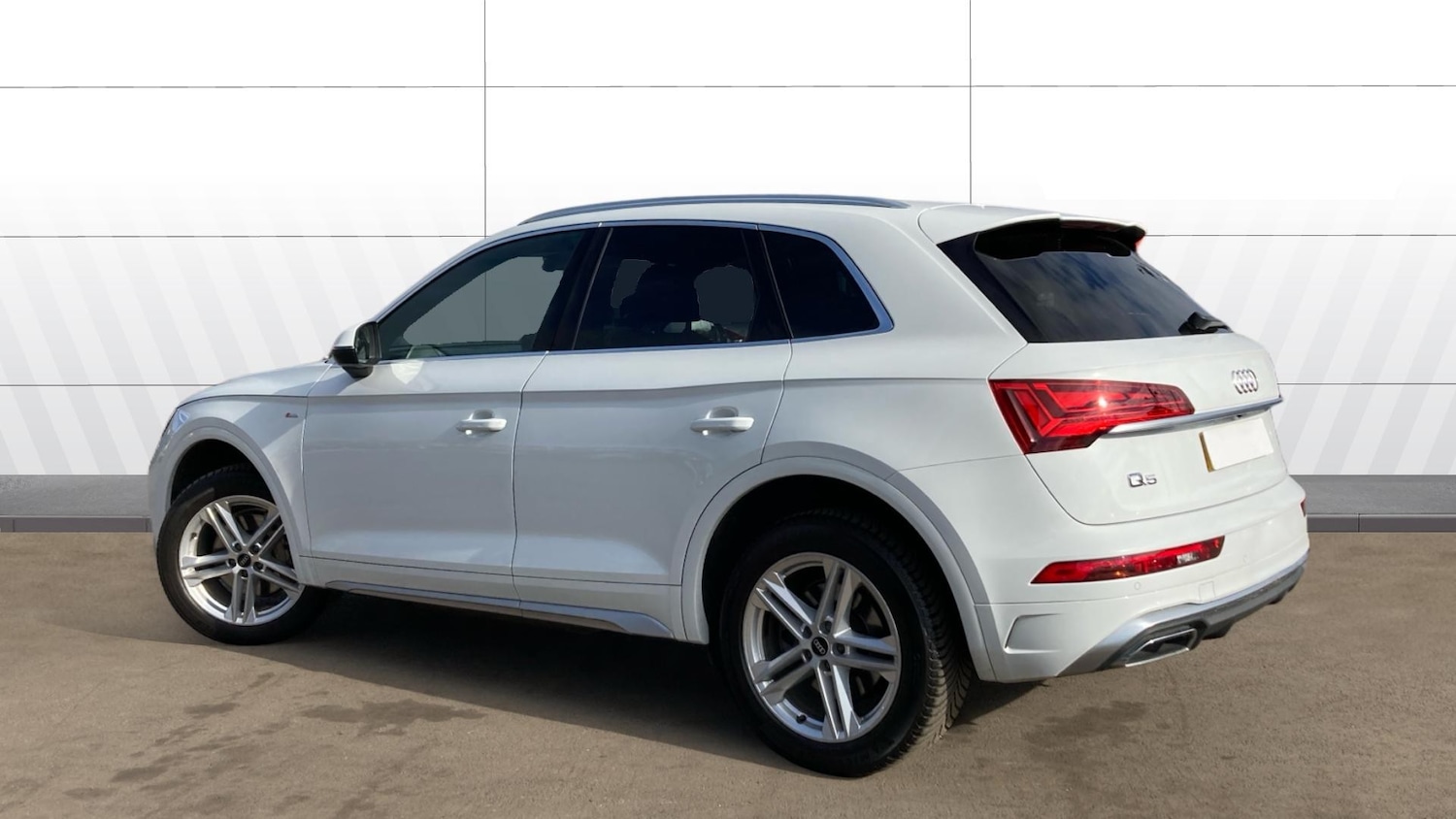 Used Audi Q5 2021 for sale - 78070204: Photo 2