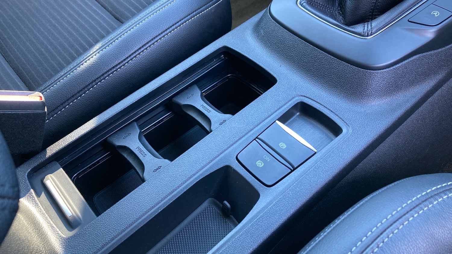 Used Ford Kuga 2020 for sale - 78094957: Photo 25