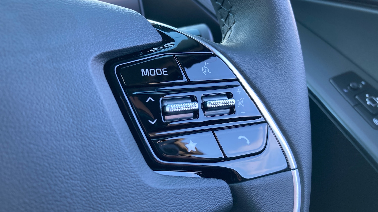 Used Kia Niro 2025 for sale - 77277196: Photo 43