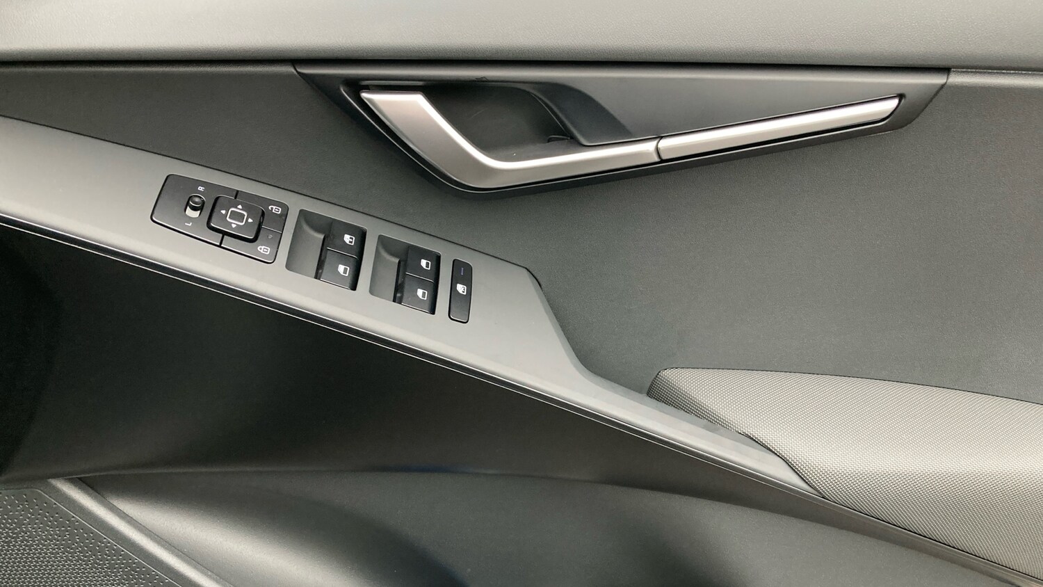 Used Kia Niro 2025 for sale - 76493648: Photo 22