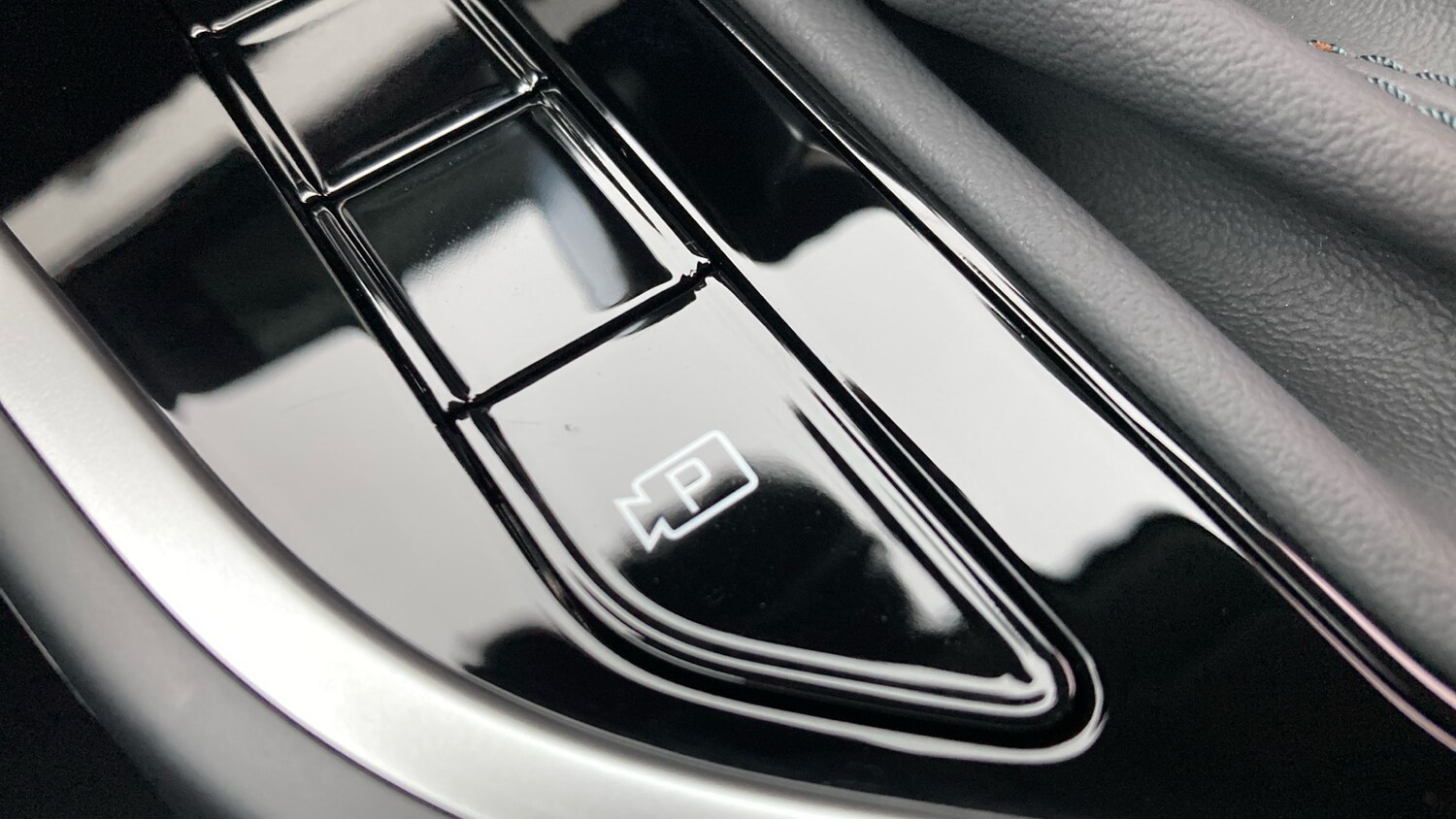 Used Kia Niro 2025 for sale - 76493648: Photo 29