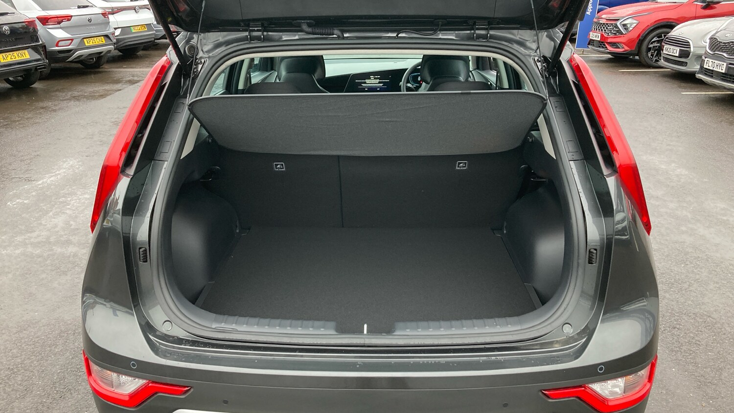 Used Kia Niro 2025 for sale - 76493648: Photo 4