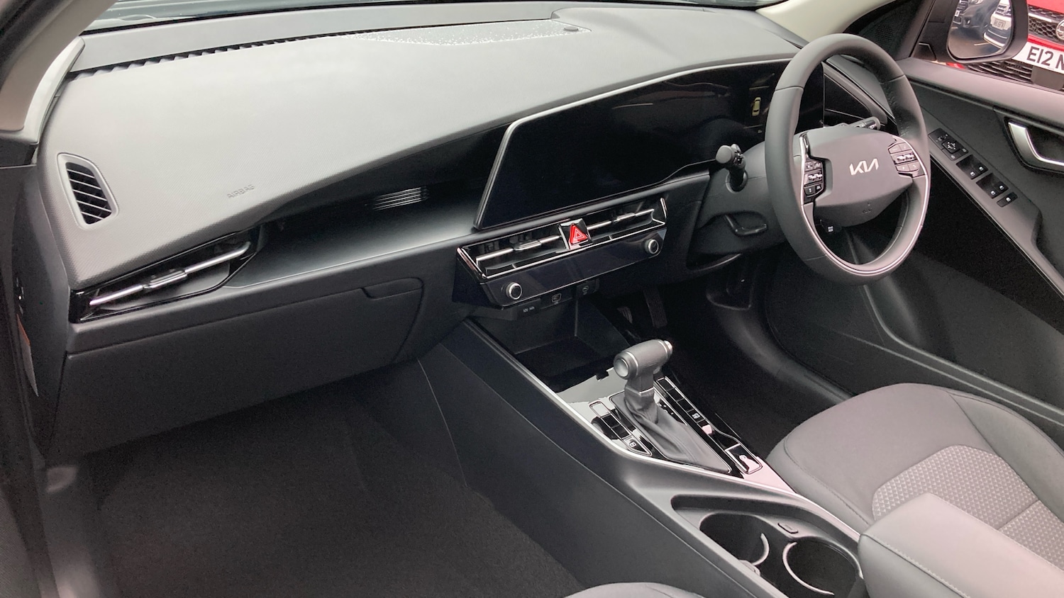 Used Kia Niro 2025 for sale - 76493648: Photo 9