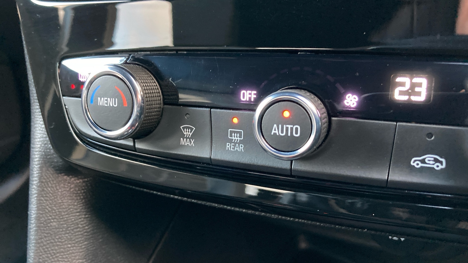 Used Vauxhall Mokka 2022 for sale - 77245427: Photo 29