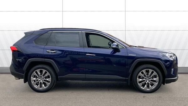 Used Toyota RAV4 2022 for sale - 76055936: Photo 5