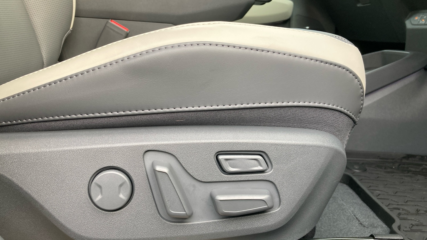 Used Kia EV3 2025 for sale - 77245421: Photo 22