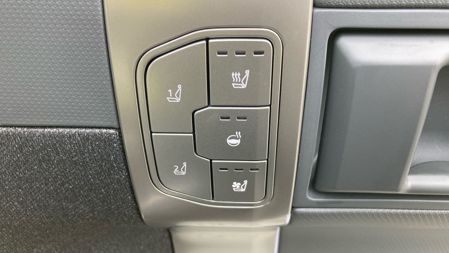 Used Kia EV3 2025 for sale - 77245421: Photo 24