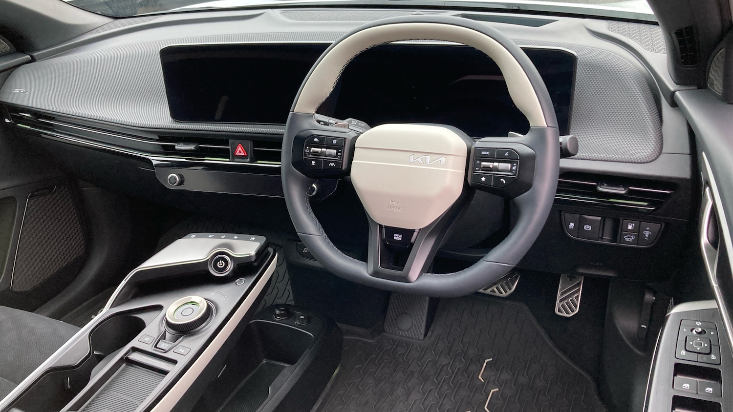 Used Kia EV6 2025 for sale - 77985217: Photo 11