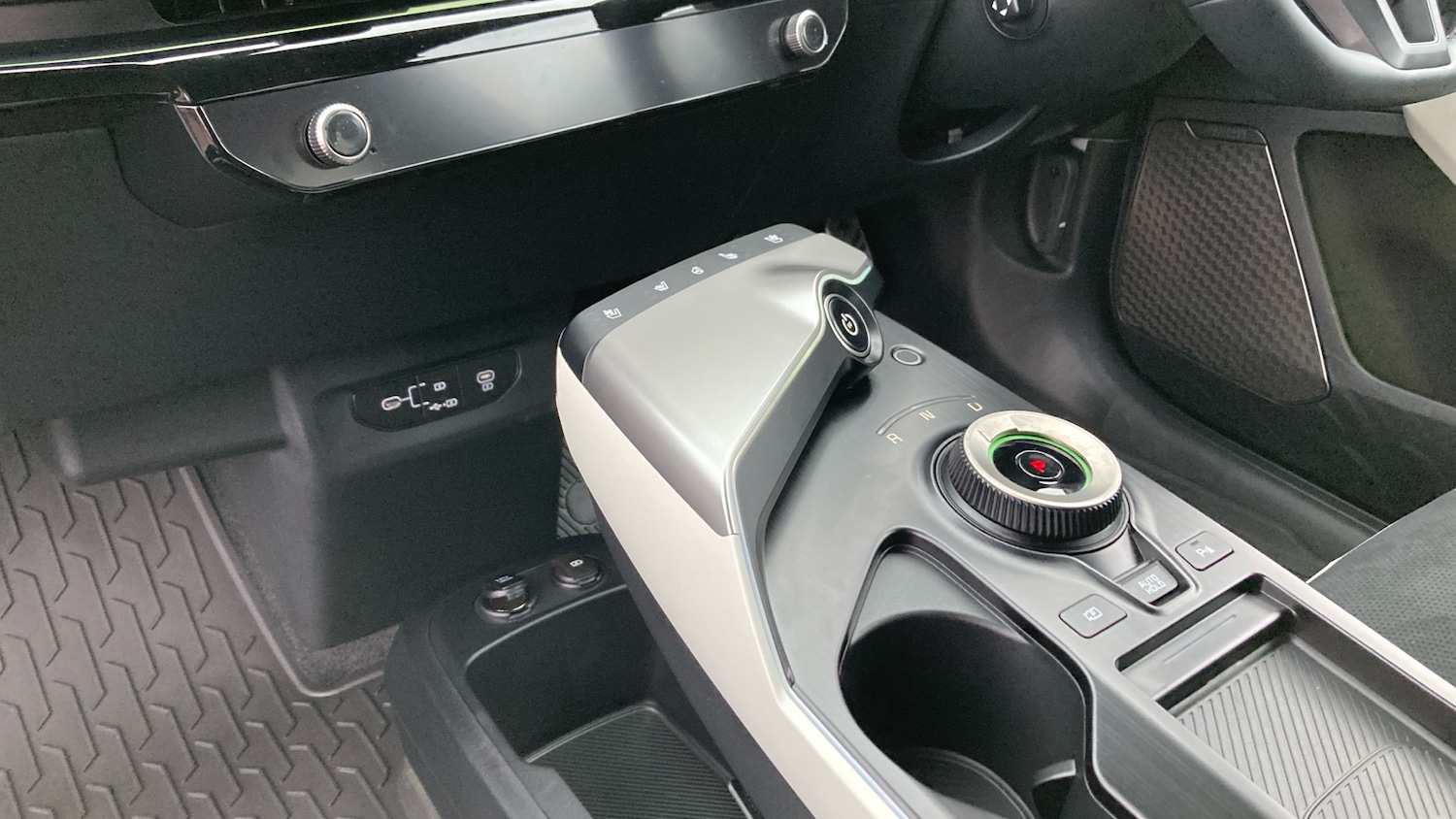 Used Kia EV6 2025 for sale - 77985217: Photo 13