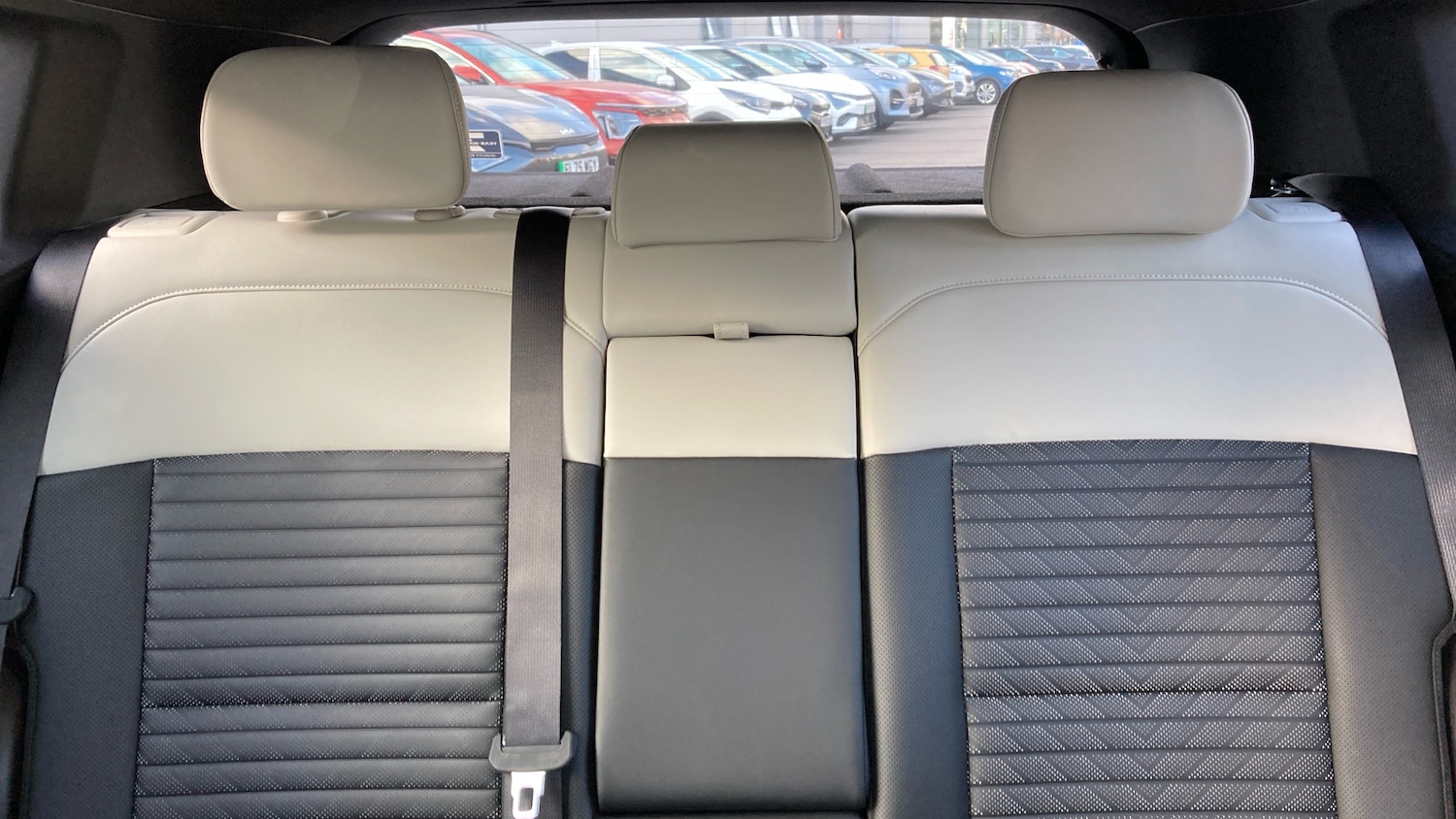 Used Kia EV4 2025 for sale - 77968495: Photo 15