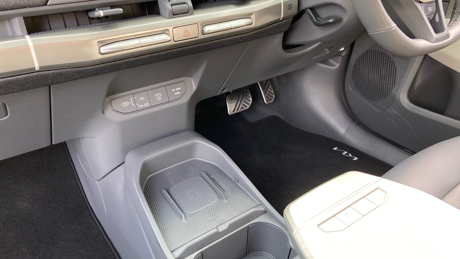 Used Kia EV3 2025 for sale - 76393923: Photo 13